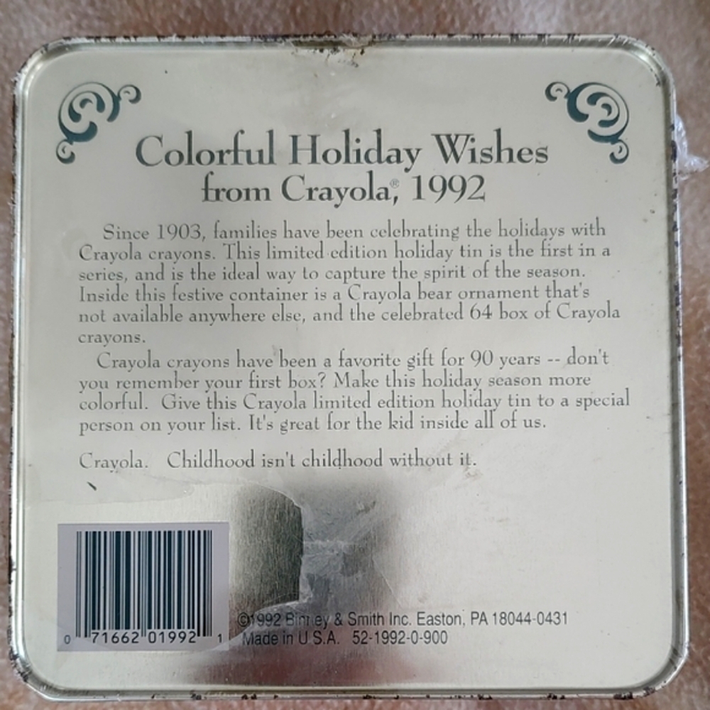 Crayola Holiday Tin Circa 1992 Never Opened - Picture 6 of 10